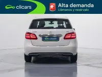 Usado Mercedes B180 109 CV (80 kW) 2015 Blanco Utilitario