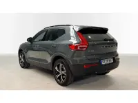 Usado Volvo XC40 Plus 163 CV (119 kW) 2025 Verde SUV