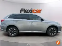 Usado Mitsubishi Outlander P-HEV 203 CV (149 kW) 2017 Gris