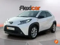 Käytetty Toyota Aygo 72 HP (52 kW) 2024 Valkoinen