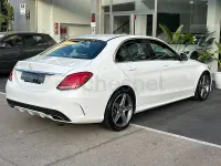 Usado Mercedes C220 AMG line 170 CV (125 kW) 2016 Blanco Berlina