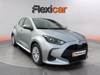 Usado Toyota Yaris Hybrid Business Edition 116 CV (85 kW) 2025 Gris Berlina