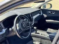 Usado Volvo XC60 Momentum 190 CV (139 kW) 2018 Gris / plata SUV