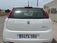 Usado Fiat Grande Punto Active 77 CV (56 kW) 2008 Blanco Utilitario