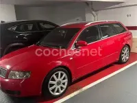 Usado Audi A4 Sport 130 CV (95 kW) 2004 Rojo Familiar