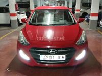Usado Hyundai i30 90 CV (66 kW) 2015 Rojo Berlina