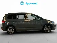 Usado VW Touran 150 CV (110 kW) 2025 Gris / plata Monovolumen