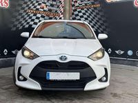 Usado Toyota Yaris Hybrid Active 116 CV (85 kW) 2021 Blanco Utilitario