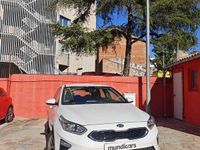 Usado Kia Ceed 120 CV (88 kW) 2019 Blanco Utilitario
