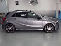 Usado Mercedes A200 AMG line 136 CV (100 kW) 2016 Gris / plata Berlina