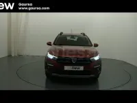 Usado Dacia Sandero Comfort 91 CV (66 kW) 2022 Rojo Berlina