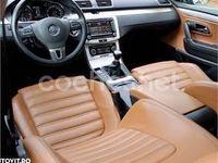 Usado VW Passat 140 HP (102 kW) 2012 Preto Sedan