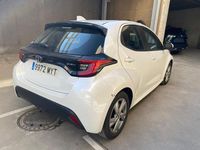 Usado Toyota Yaris Hybrid Active 116 CV (85 kW) 2025 Blanco