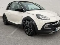 Usado Opel Adam Rocks 115 CV (84 kW) 2015 Blanco Utilitario