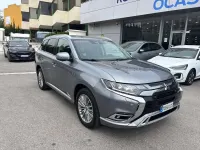 Usado Mitsubishi Outlander P-HEV 224 CV (164 kW) 2019 Gris SUV