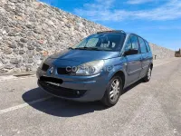 Usado Renault Grand Scénic II Dynamique 135 CV (99 kW) 2008 Azul Monovolumen
