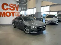 Usado Mercedes CLA250e Shooting Brake 218 CV (160 kW) 2023 Gris / plata Familiar