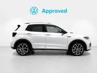 Usado VW T-Cross R-line 116 CV (85 kW) 2025 Gris plata SUV