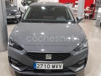 Usado Seat Leon FR 150 CV (110 kW) 2024 Gris / plata Berlina