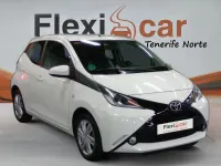 Usado Toyota Aygo X-cite 69 CV (50 kW) 2018 Blanco Utilitario
