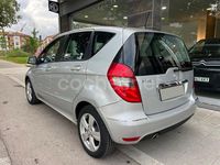 Usado Mercedes A170 Avantgarde 116 CV (85 kW) 2009 Gris / plata Monovolumen