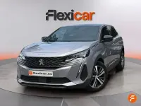 Usado Peugeot 3008 Allure 130 CV (95 kW) 2023 Gris SUV