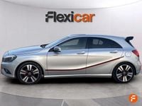 Usado Mercedes A180 AMG line 109 CV (80 kW) 2015 Gris