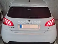Usado Peugeot 308 Allure 110 CV (80 kW) 2015 Blanco Berlina