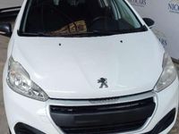Usado Peugeot 208 Access 68 CV (50 kW) 2016 Blanco Utilitario