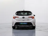 Usado Toyota Corolla Sport 184 CV (135 kW) 2021 Blanco Berlina