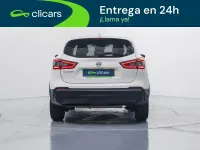Usado Nissan Qashqai Acenta 163 CV (119 kW) 2018 Blanco SUV