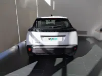 Usado Peugeot 2008 Active 102 CV (75 kW) 2023 Gris SUV