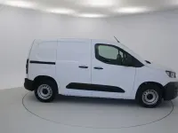 Usado Peugeot Partner 99 CV (72 kW) 2022 Blanco Monovolumen