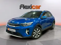 Usado Kia Stonic 101 CV (74 kW) 2024 Azul SUV
