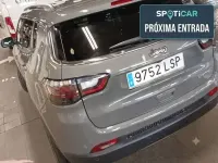 Usado Jeep Compass Limited 150 CV (110 kW) 2021 Gris / plata SUV