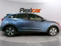 Usado Kia Niro 141 CV (103 kW) 2022 Azul SUV