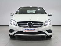 Usado Mercedes A180 Urban 109 CV (80 kW) 2014 Blanco Utilitario