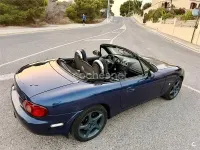 Usado Mazda MX5 Sportive 146 CV (107 kW) 2002 Azul Descapotable