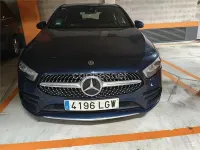 Usado Mercedes A180 116 CV (85 kW) 2020 Azul Berlina