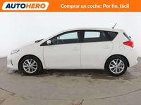 Usado Toyota Auris Active 125 CV (91 kW) 2015 Blanco Berlina