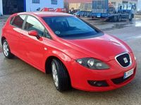 Usado Seat Leon 100 CV (73 kW) 2005 Rojo Utilitario