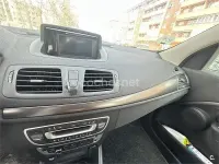 Usado Renault Mégane III GT 115 CV (84 kW) 2014 Granate Berlina