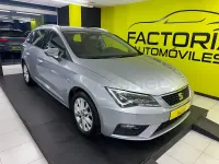 Usado Seat Leon Style 115 CV (84 kW) 2019 Gris / plata Familiar