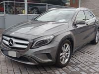 Usado Mercedes GLA200 Style 136 CV (100 kW) 2015 Gris / plata SUV