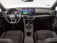 Usado Seat Leon FR 150 CV (110 kW) 2025 Negro Familiar