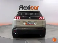 Usado Peugeot 3008 Active 130 CV (95 kW) 2021 Blanco SUV