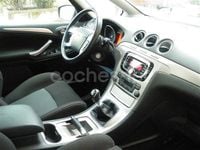 Begagnad Ford S-MAX Trend 115 HK (84 kW) 2011 Grå Minibuss
