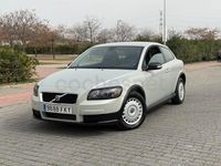 Usado Volvo C30 Momentum 109 CV (80 kW) 2007 Verde Utilitario