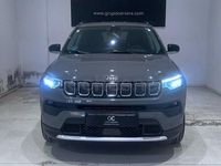 Usado Jeep Compass Limited 130 CV (95 kW) 2021 Gris / plata SUV