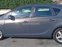 Usado Opel Astra Selective 110 CV (80 kW) 2015 Gris / plata Berlina